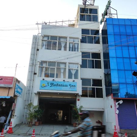 Nadanam Inn ポンディシェリ エクステリア 写真