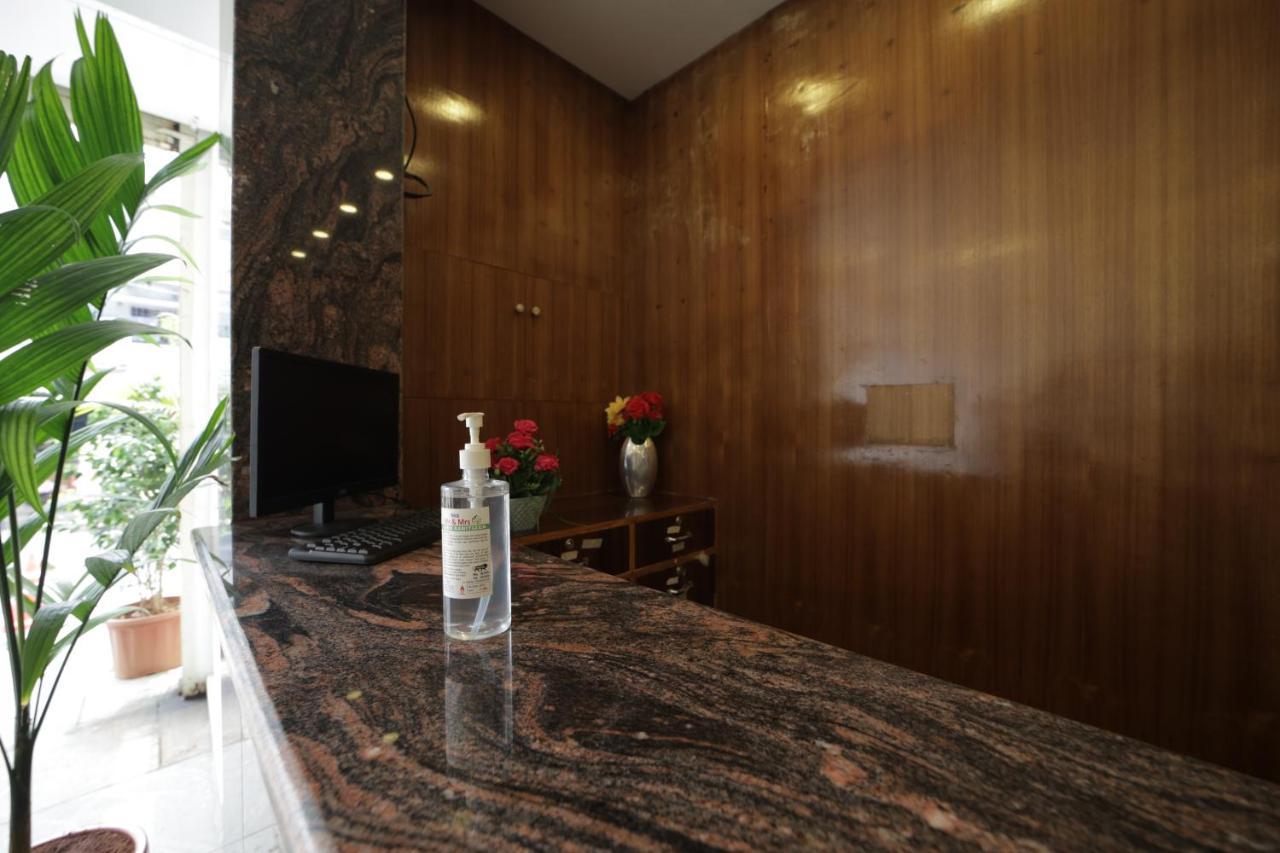 Nadanam Inn ポンディシェリ エクステリア 写真