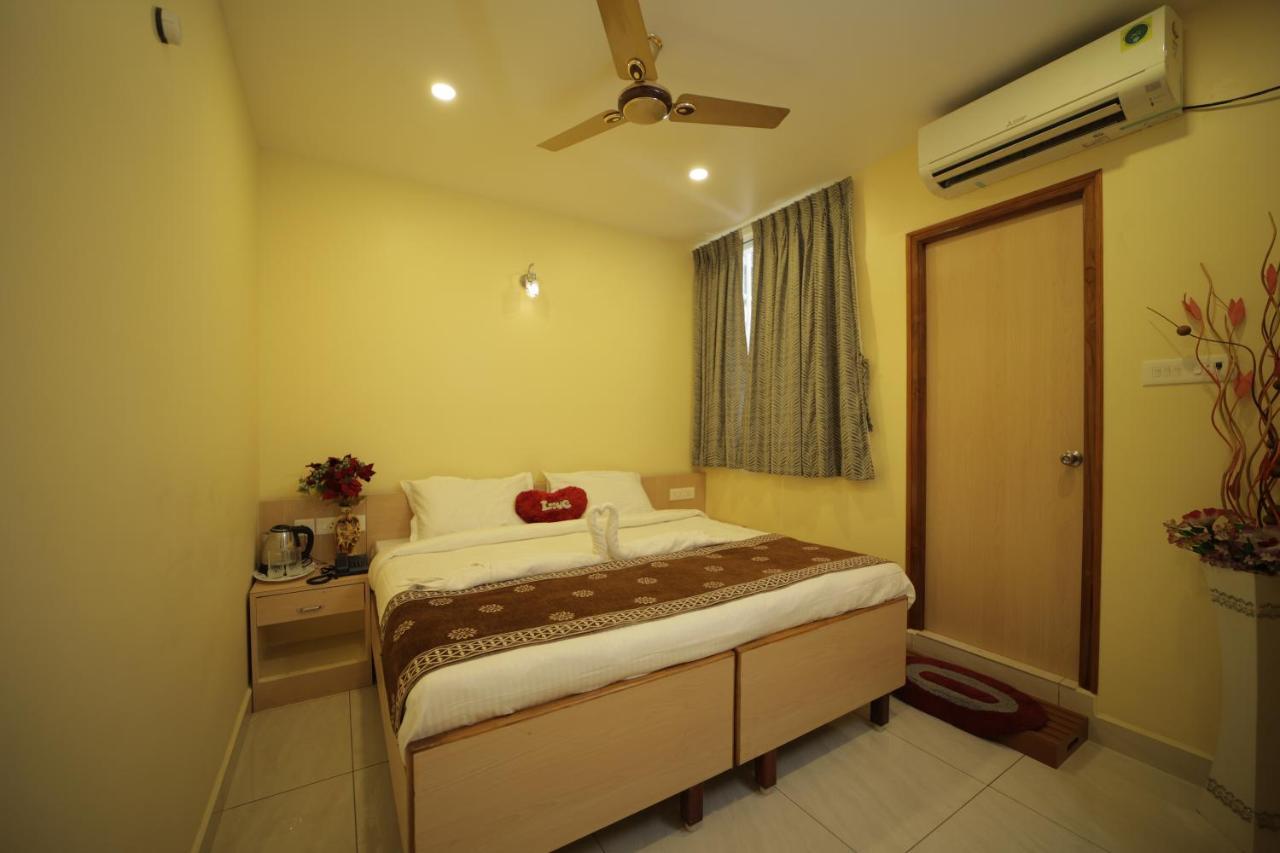 Nadanam Inn ポンディシェリ エクステリア 写真