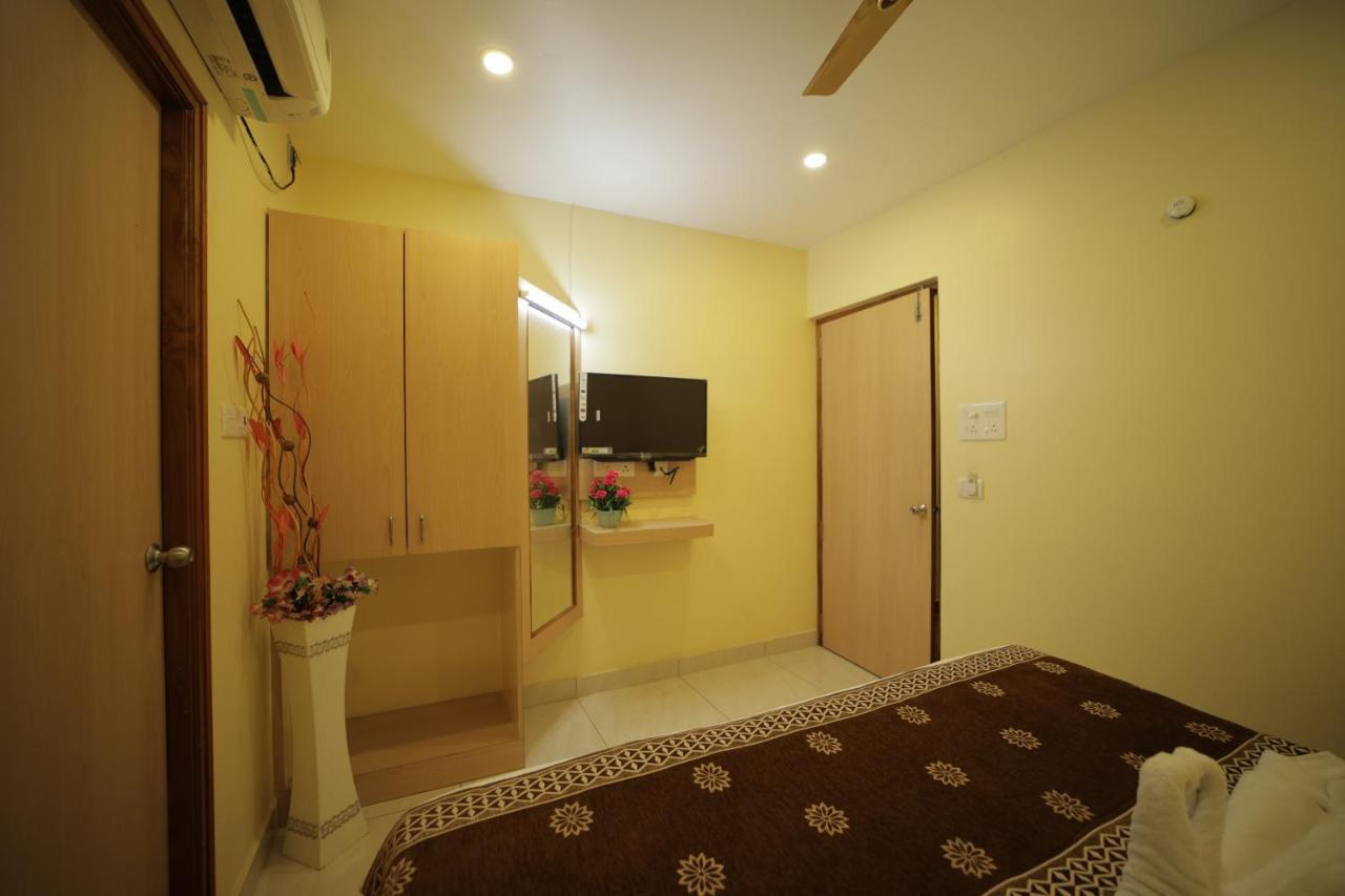 Nadanam Inn ポンディシェリ エクステリア 写真